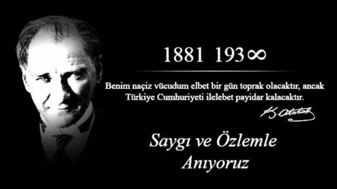 10 Kasım Atatürk'ü anma programı.